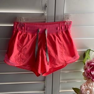 🩷EUC Lululemon womens athletic shorts.